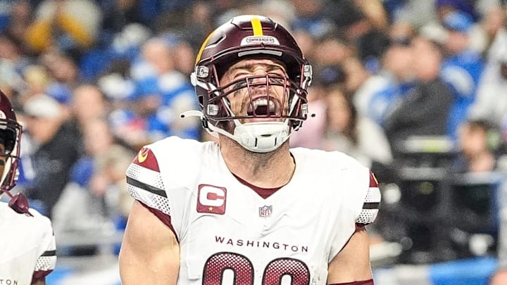 Washington Commanders tight end Zach Ertz (86) celebrates a touchdown against Detroit Lions during the first half of the NFC divisional round at Ford Field in Detroit on Saturday, Jan. 18, 2025.