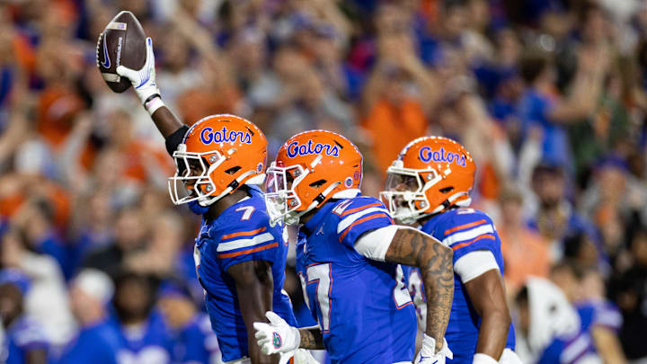 CJ Bronaugh is one of two corner commits in the Florida Gators' 2026 recruiting class.