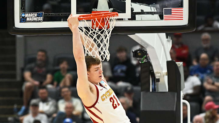 Mar 20, 2026; St. Louis, MO, USA; Iowa State Cyclones forward Dominykas Pleta (21) dunks the ball against the Tennessee State Tigers during the first half of a first round game of the men's 2026 NCAA Tournament at Enterprise Center. Mar 20, 2026; St. Louis, MO, USA; Iowa State Cyclones forward Dominykas Pleta (21) dunks the ball against the Tennessee State Tigers during the first half of a first round game of the men's 2026 NCAA Tournament at Enterprise Center.