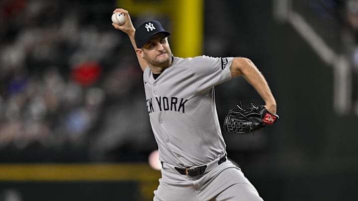 Aug 4, 2025; Arlington, Texas, USA; New York Yankees relief pitcher Jake Bird (59) in action during the game between the Texas Rangers and the New York Yankees at Globe Life Field. Mandatory Credit: Jerome Miron-Imagn Images