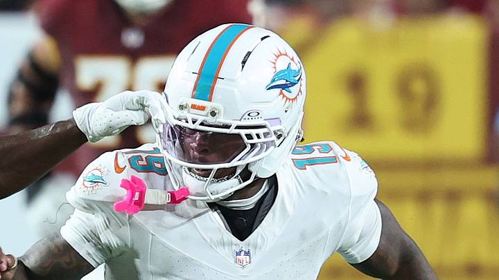 Miami Dolphins linebacker Kyle Louis Miami Dolphins linebacker Kyle Louis