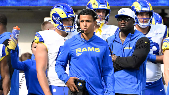 Los Angeles Rams defeated the Dallas Cowboys 31-21 to win a pre-season NFL football game. Los Angeles Rams defeated the Dallas Cowboys 31-21 to win a pre-season NFL football game.