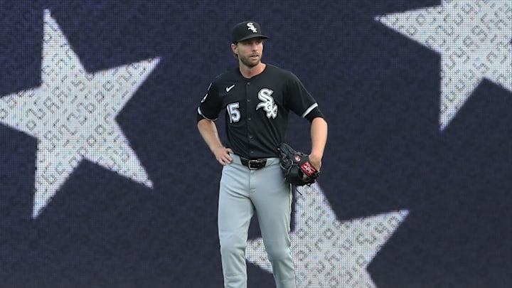 Jul 18, 2025; Pittsburgh, Pennsylvania, USA;  Chicago White Sox right fielder Austin Slater (15) takes his position against the Pittsburgh Pirates for the bottom of the third inning at PNC Park. Mandatory Credit: Charles LeClaire-Imagn Images