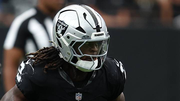 Oct 18, 2026; Paradise, Nevada, USA;  Las Vegas Raiders running back Ashton Jeanty (2) runs the ball in the second quarter against the Buffalo Bills at Allegiant Stadium.  Mandatory Credit: David Brytus-Imagn Images