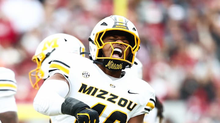 Missouri Tigers linebacker Josiah Trotter (40) reacts during the first quarter against the Oklahoma Sooners