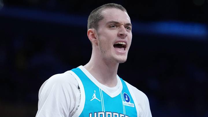 Jan 15, 2026; Los Angeles, California, USA; Charlotte Hornets center Ryan Kalkbrenner (11) reacts against the Los Angeles Lakers in the first half at Crypto.com Arena. Mandatory Credit: Kirby Lee-Imagn Images