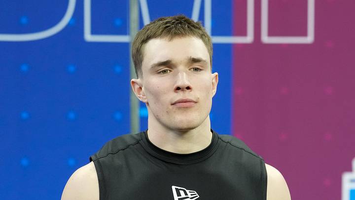 Naval Academy running back Eli Heidenreich
