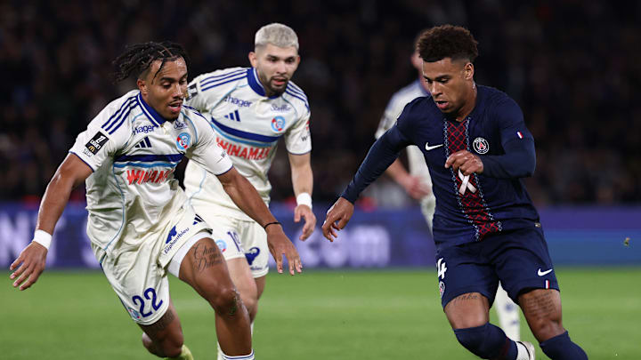 TOPSHOT-FBL-FRA-LIGUE1-PSG-STRASBOURG