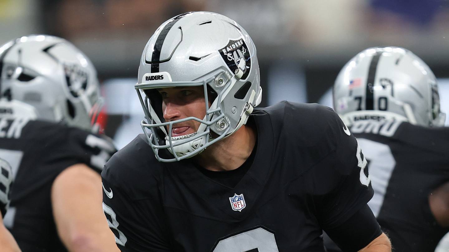 What To Expect From Raiders’ Top Offensive Players vs. Rams