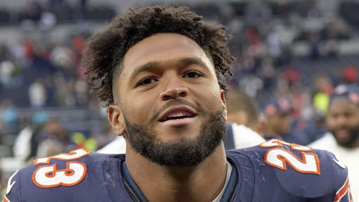 Chicago Bears running back Roschon Johnson