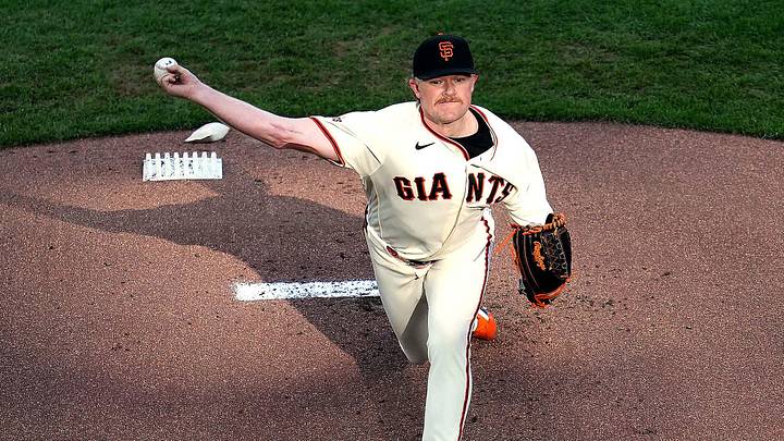 San Francisco Giants pitcher Logan Webb (62) delivers a pitch at Oracle Park. San Francisco Giants pitcher Logan Webb (62) delivers a pitch at Oracle Park.