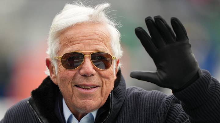 Dec 28, 2025; East Rutherford, New Jersey, USA; New England Patriots owner Robert Kraft waves prior to the game against the New York Jets at MetLife Stadium. Mandatory Credit: Robert Deutsch-Imagn Images Dec 28, 2025; East Rutherford, New Jersey, USA; New England Patriots owner Robert Kraft waves prior to the game against the New York Jets at MetLife Stadium. Mandatory Credit: Robert Deutsch-Imagn Images