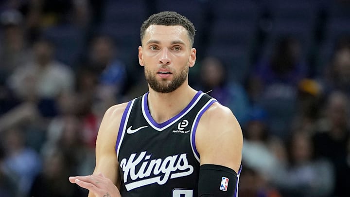 Denver Nuggets v Sacramento Kings