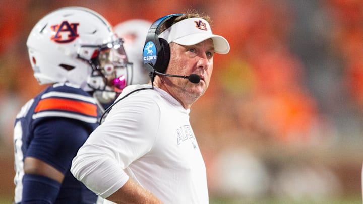 Auburn Tigers head coach Hugh Freeze has been a frequent target of criticism after his team started 2-2.