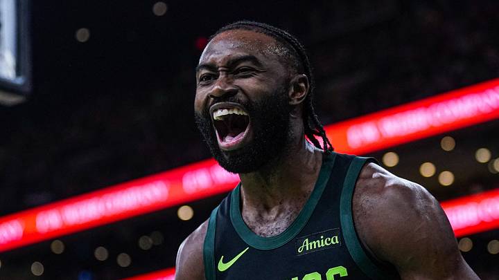 Nov 25, 2024; Boston, Massachusetts, USA; Boston Celtics guard Jaylen Brown (7) reacts after making the basket and being fouled by LA Clippers guard Kris Dunn (8) (not pictured) in the second quarter at TD Garden. Mandatory Credit: David Butler II-Imagn Images Nov 25, 2024; Boston, Massachusetts, USA; Boston Celtics guard Jaylen Brown (7) reacts after making the basket and being fouled by LA Clippers guard Kris Dunn (8) (not pictured) in the second quarter at TD Garden. Mandatory Credit: David Butler II-Imagn Images