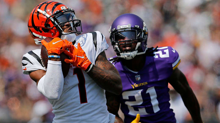 Cincinnati Bengals wide receiver Ja'Marr Chase (1) pulls in a catch on the way to his career-first touchdown in the second quarter of the NFL Week One game between the Cincinnati Bengals and the Minnesota Vikings at Paul Brown Stadium in downtown Cincinnati on Sunday, Sept. 12, 2021. The Bengals led 14-7 at halftime.
Minnesota Vikings At Cincinnati Bengals Cincinnati Bengals wide receiver Ja'Marr Chase (1) pulls in a catch on the way to his career-first touchdown in the second quarter of the NFL Week One game between the Cincinnati Bengals and the Minnesota Vikings at Paul Brown Stadium in downtown Cincinnati on Sunday, Sept. 12, 2021. The Bengals led 14-7 at halftime.
Minnesota Vikings At Cincinnati Bengals