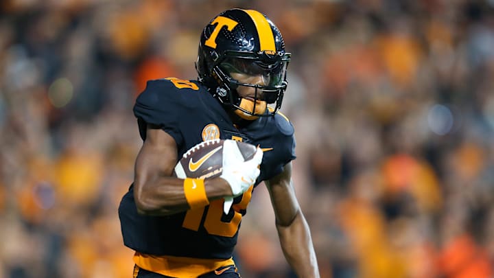 Tennessee vs. Arkansas football picks, odds