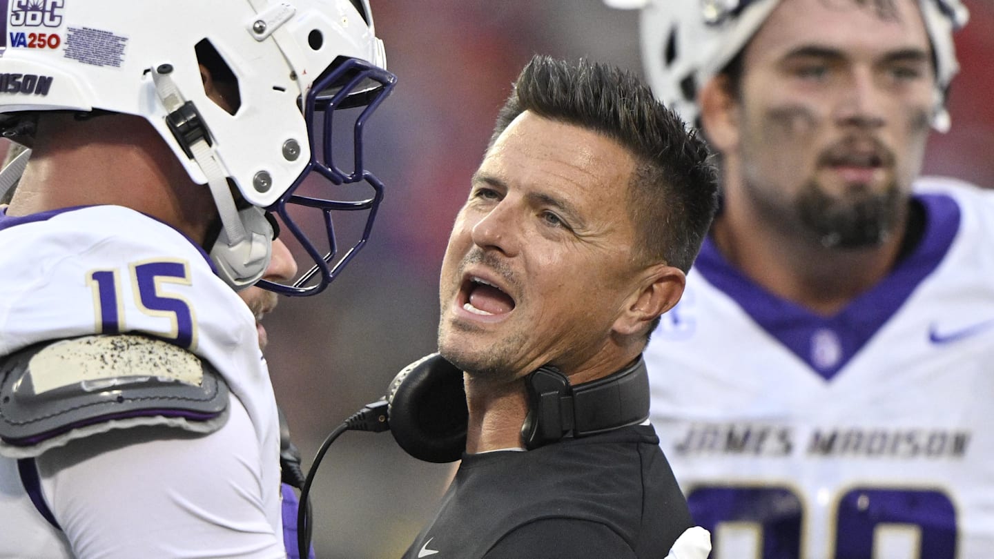 What Oregon Ducks Fans Need to Know About James Madison Before Playoff Game