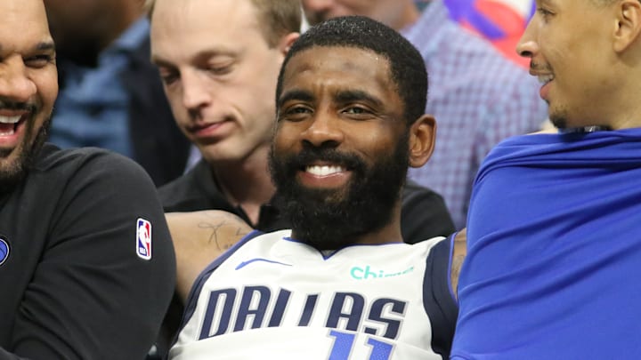 Dallas Mavericks v Charlotte Hornets Dallas Mavericks v Charlotte Hornets