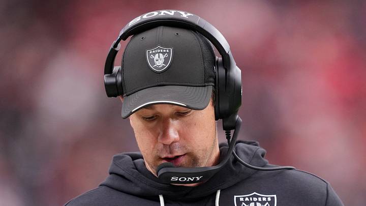 Oct 4, 2026; Paradise, Nevada, USA; Las Vegas Raiders head coach Klint Kubiak looks at his play sheet against the Kansas City Chiefs during the third quarter at Allegiant Stadium. Mandatory Credit: Joe Camporeale-Imagn Images Oct 4, 2026; Paradise, Nevada, USA; Las Vegas Raiders head coach Klint Kubiak looks at his play sheet against the Kansas City Chiefs during the third quarter at Allegiant Stadium. Mandatory Credit: Joe Camporeale-Imagn Images
