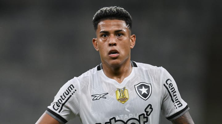 Botafogo busca reabilitar-se na temporada nesta quarta-feira (23) contra o Estudiantes