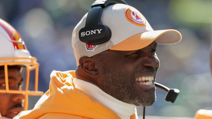 If Todd Bowles is hoping to add Maxx Crosby to his defense this offseason, he might want to start thinking of other plans. (Mandatory Credit: Joe Nicholson-Imagn Images)