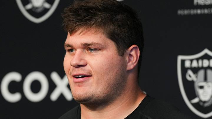 Las Vegas Raiders center Tyler Linderbaum Las Vegas Raiders center Tyler Linderbaum