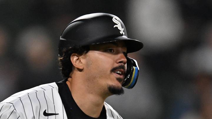 Apr 28, 2026; Chicago, Illinois, USA; Chicago White Sox third baseman Miguel Vargas (20) runs after hitting a single against the Los Angeles Angels during the fifth inning at Rate Field. Mandatory Credit: Patrick Gorski-Imagn Images