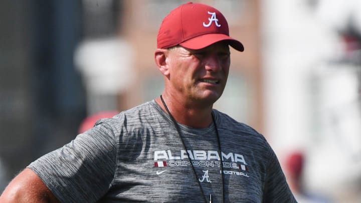 Mike Farrell tabbed Kalen DeBoer for a CFP-less debut season with Alabama -- and put Auburn in a group of teams that "could get" the Tide