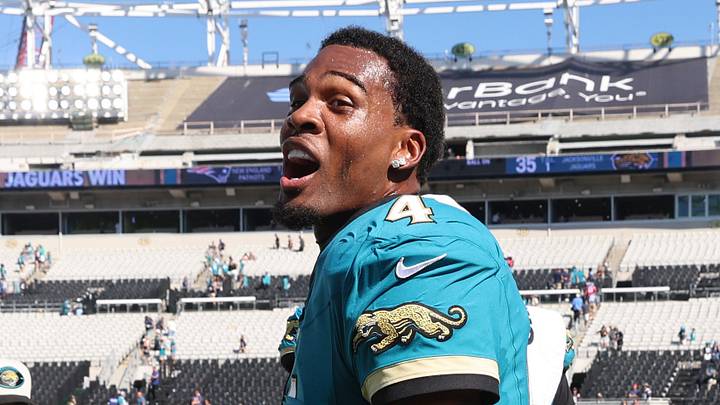 Sep 27, 2026; Jacksonville, Florida, USA; Jacksonville Jaguars cornerback Jarrian Jones (4) and defensive end Travon Walker (44) walk off the field after defeating the New England Patriots at EverBank Stadium. Mandatory Credit: Morgan Tencza-Imagn Images Sep 27, 2026; Jacksonville, Florida, USA; Jacksonville Jaguars cornerback Jarrian Jones (4) and defensive end Travon Walker (44) walk off the field after defeating the New England Patriots at EverBank Stadium. Mandatory Credit: Morgan Tencza-Imagn Images