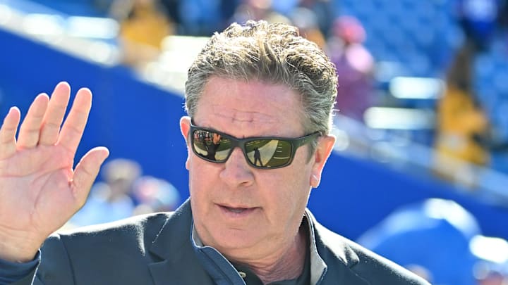 Former Miami Dolphins quarterback Dan Marino