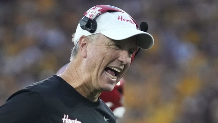 Houston Cougars head coach Willie Fritz yells out to his team as they play against the ASU Sun Devils at Mountain America Stadium in Tempe on Oct. 25, 2025.