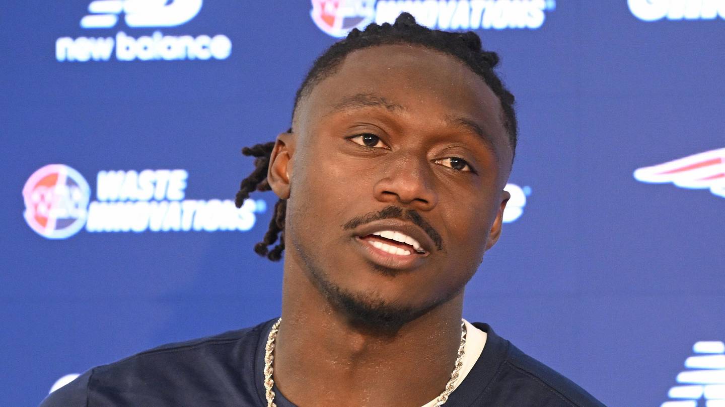 Seahawks to Face A.J. Brown in Season Opener After Patriots Trade
