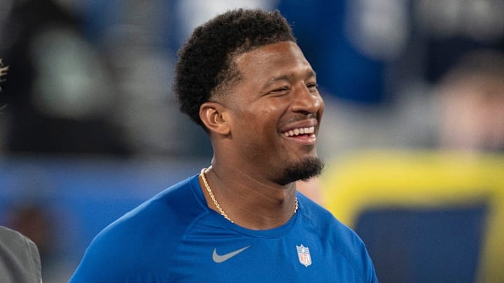 New York Giants quarterback Jaxson Dart (6) and New York Giants quarterback Jameis Winston (19) smile during warmups before a Thursday Night Football game between the New York Giants and the Philadelphia Eagles at MetLife Stadium in East Rutherford on Oct. 9, 2025. New York Giants quarterback Jaxson Dart (6) and New York Giants quarterback Jameis Winston (19) smile during warmups before a Thursday Night Football game between the New York Giants and the Philadelphia Eagles at MetLife Stadium in East Rutherford on Oct. 9, 2025.