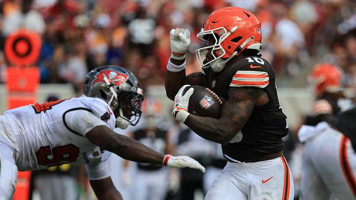 Sep 20, 2026; Tampa, Florida, USA; Cleveland Browns running back Quinshon Judkins (10) gets past Tampa Bay Buccaneers defensive line Calijah Kancey (94) during the second half at Raymond James Stadium. Mandatory Credit: Kim Klement Neitzel-Imagn Images Sep 20, 2026; Tampa, Florida, USA; Cleveland Browns running back Quinshon Judkins (10) gets past Tampa Bay Buccaneers defensive line Calijah Kancey (94) during the second half at Raymond James Stadium. Mandatory Credit: Kim Klement Neitzel-Imagn Images