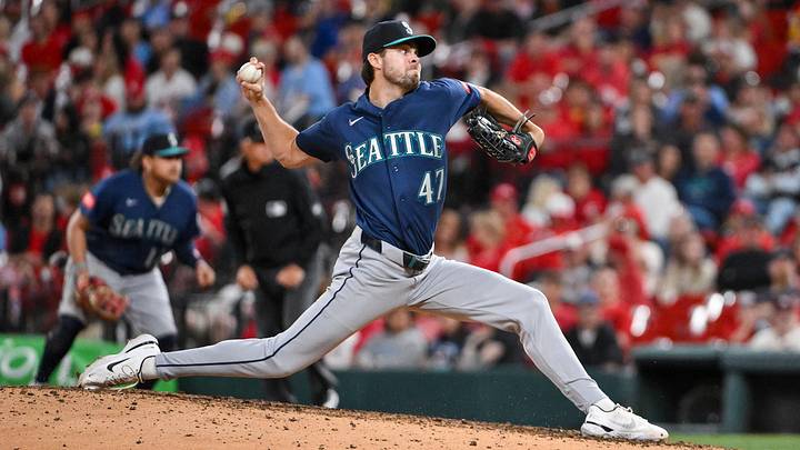 Apr 24, 2026; St. Louis, Missouri, USA; Seattle Mariners pitcher Matt Brash (47) pitches against the St. Louis Cardinals during the seventh inning at Busch Stadium. Mandatory Credit: Jeff Curry-Imagn Images Apr 24, 2026; St. Louis, Missouri, USA; Seattle Mariners pitcher Matt Brash (47) pitches against the St. Louis Cardinals during the seventh inning at Busch Stadium. Mandatory Credit: Jeff Curry-Imagn Images