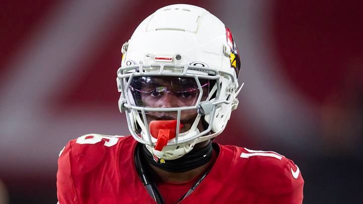 Nov 3, 2024; Glendale, Arizona, USA; Arizona Cardinals cornerback Max Melton (16) against the Chicago Bears at State Farm Stadium. Mandatory Credit: Mark J. Rebilas-Imagn Images Nov 3, 2024; Glendale, Arizona, USA; Arizona Cardinals cornerback Max Melton (16) against the Chicago Bears at State Farm Stadium. Mandatory Credit: Mark J. Rebilas-Imagn Images