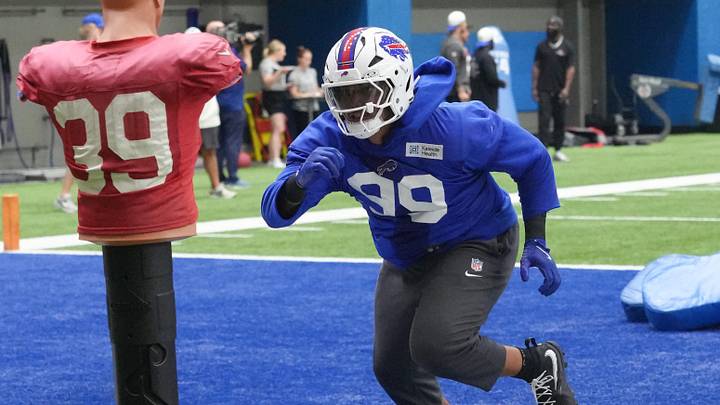 Buffalo Bills linebacker T.J. Parker (99) trains during Buffalo Bills Minicamp. Buffalo Bills linebacker T.J. Parker (99) trains during Buffalo Bills Minicamp.
