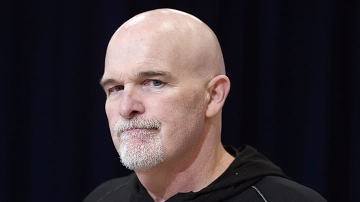 Washington Commanders head coach Dan Quinn 