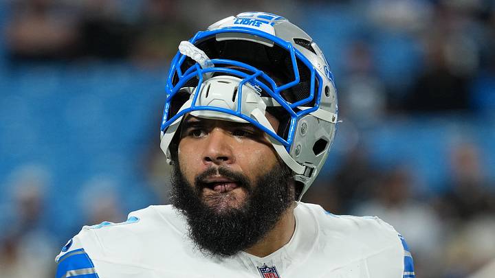 Detroit Lions guard Juice Scruggs (70). Detroit Lions guard Juice Scruggs (70).