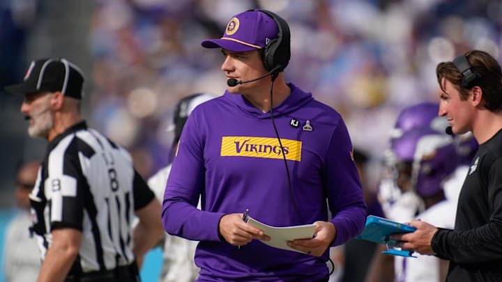 Minnesota Vikings head coach Kevin O'Connell surveys the field during the second quarter against the Tennessee Titans at Nissan Stadium in Nashville, Tenn., Sunday, Nov. 17, 2024.