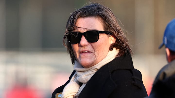 Véronique Rabiot est l'agent de son fils, Adrien