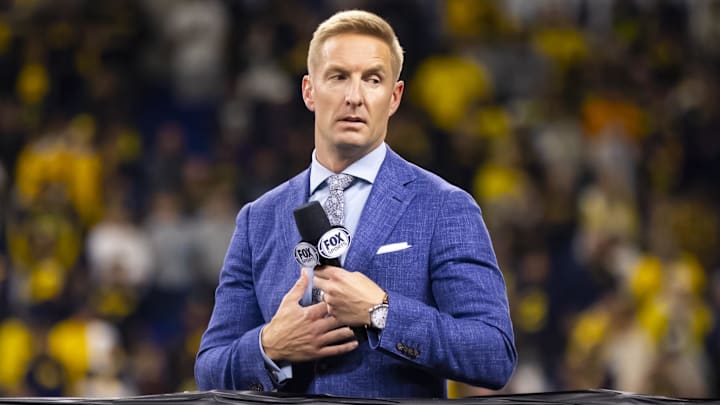 Fox Sports analyst Joel Klatt predicted Notre Dame would win out the rest of their schedule to finish 10-2 and thus secure a bid into the College Football Playoff.