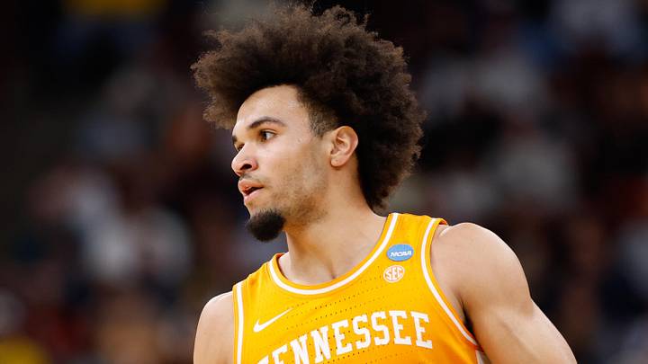 Mar 29, 2026; Chicago, IL, USA; Tennessee Volunteers guard Ja'Kobi Gillespie (0) drives the ball in the first half against the Michigan Wolverines during an Elite Eight game of the Midwest Regional of the men's 2026 NCAA Tournament at United Center. Mandatory Credit: Kamil Krzaczynski-Imagn Images Mar 29, 2026; Chicago, IL, USA; Tennessee Volunteers guard Ja'Kobi Gillespie (0) drives the ball in the first half against the Michigan Wolverines during an Elite Eight game of the Midwest Regional of the men's 2026 NCAA Tournament at United Center. Mandatory Credit: Kamil Krzaczynski-Imagn Images