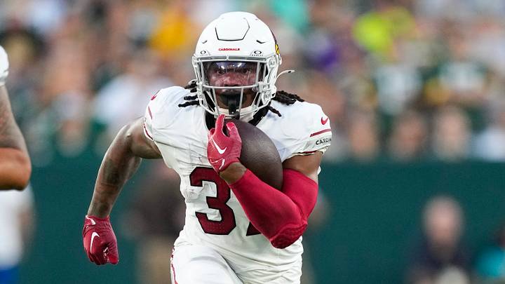 Aug 28, 2026; Green Bay, Wisconsin, USA; Arizona Cardinals running back Corey Kiner (37) rushes with the football during the first quarter against the Green Bay Packers at Lambeau Field. Mandatory Credit: Jeff Hanisch-Imagn Images Aug 28, 2026; Green Bay, Wisconsin, USA; Arizona Cardinals running back Corey Kiner (37) rushes with the football during the first quarter against the Green Bay Packers at Lambeau Field. Mandatory Credit: Jeff Hanisch-Imagn Images