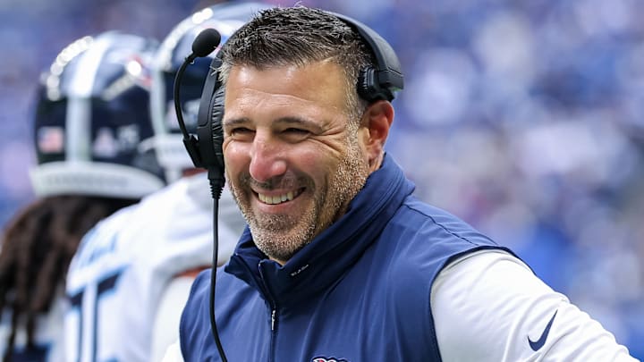Tennessee Titans v Indianapolis Colts