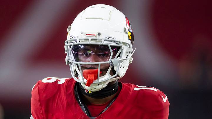 Nov 3, 2024; Glendale, Arizona, USA; Arizona Cardinals cornerback Max Melton (16) against the Chicago Bears at State Farm Stadium. Mandatory Credit: Mark J. Rebilas-Imagn Images Nov 3, 2024; Glendale, Arizona, USA; Arizona Cardinals cornerback Max Melton (16) against the Chicago Bears at State Farm Stadium. Mandatory Credit: Mark J. Rebilas-Imagn Images
