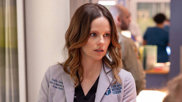 CHICAGO MED -- "Hell Breaks Loose" Episode 1120 -- Pictured: Sarah Ramos as Dr. Caitlin Lenox CHICAGO MED -- "Hell Breaks Loose" Episode 1120 -- Pictured: Sarah Ramos as Dr. Caitlin Lenox