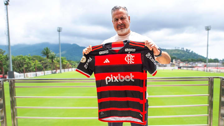 José Boto na primeira visita ao CT do Flamengo José Boto na primeira visita ao CT do Flamengo