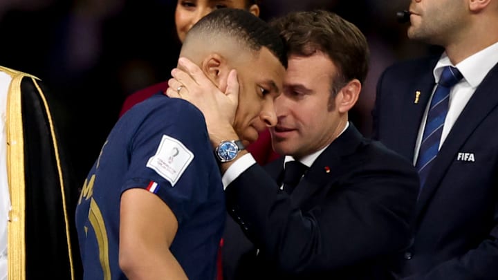 Macron a joué un rôle dans la prolongation de Mbappé